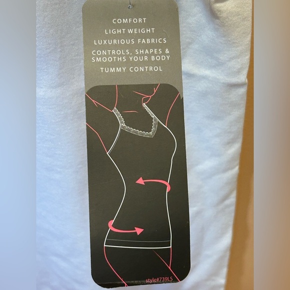 BODY BEAUTIFUL White Shaping Seamless Tank Top With Lace Trim Size M/L NWTS - Picture 5 of 7